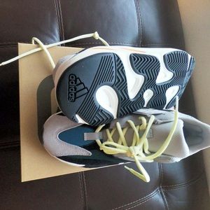 Yeezy 700 waverunners